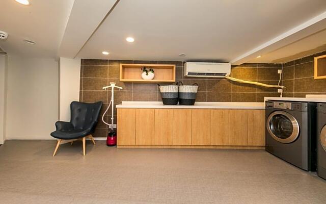 Hotel Hanting Express Shanghai Jing'an Temple New Branch