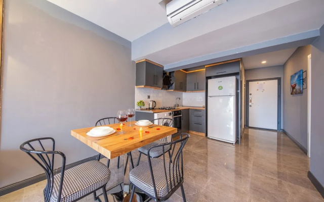 Mrt Suites Lara