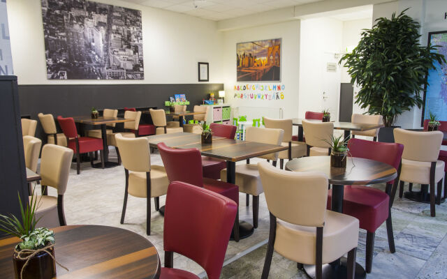 Dream – Luxury Hostel