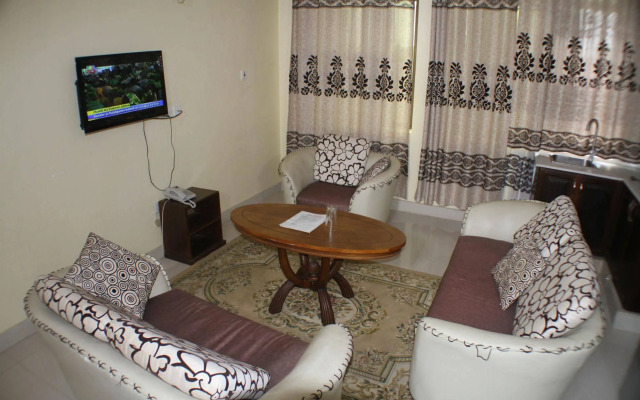 Varlek Hotel