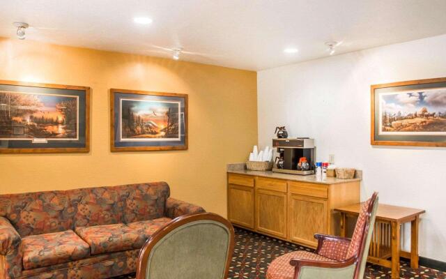Birch Hill Suites Dayton - WP AFB