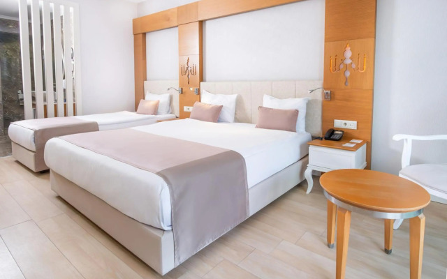 Port Nature Luxury Resort & Spa – All Inclusive