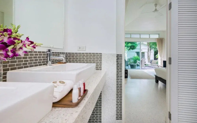 Ban Mok Talay Beachfront Villa