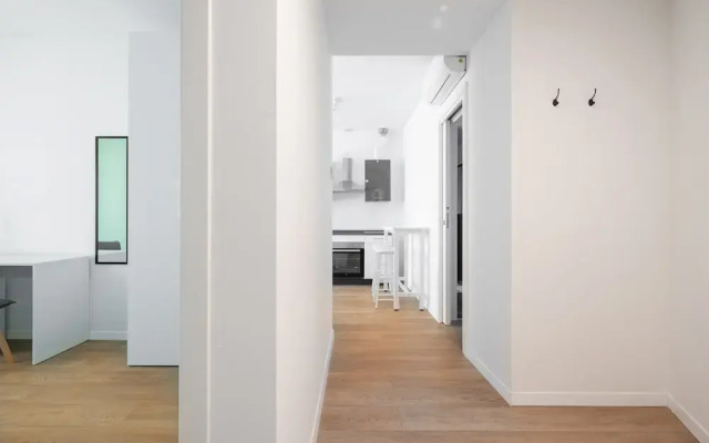 Carducci Modern Apartment 1 by Wonderful Italy