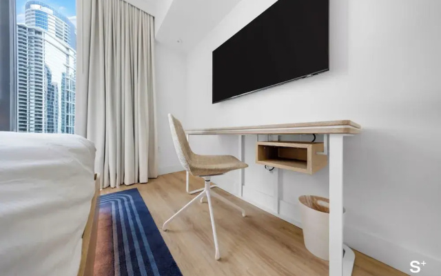 Stayplus Luxury Condo in Downtown Miami