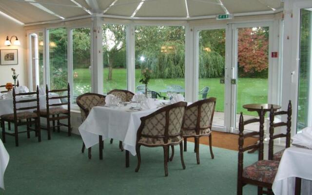 Rosehill Manor