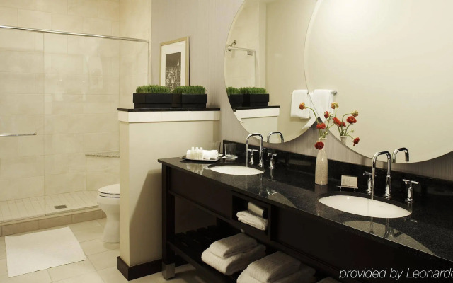 Twelve Downtown, Autograph Collection