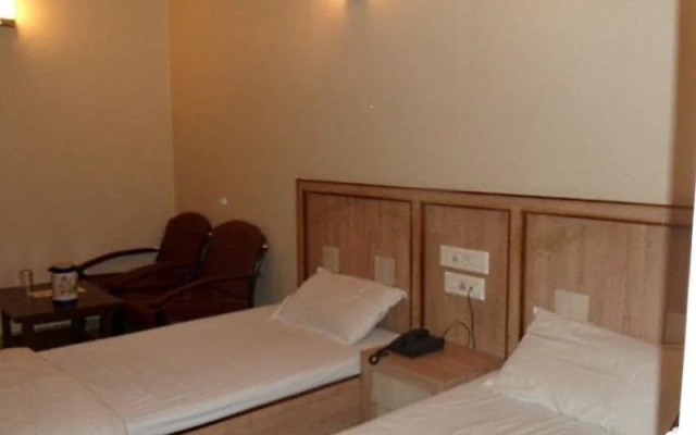 OYO Rooms Paldi Bus Stand