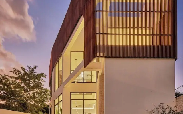 The River Villa by BREIG