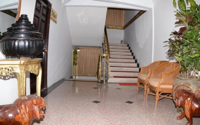 Regal Central Hotel