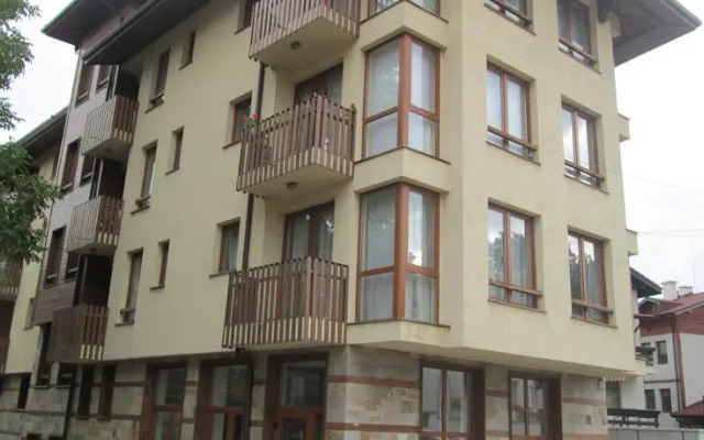 Todorka Views Alexander Services Apartments