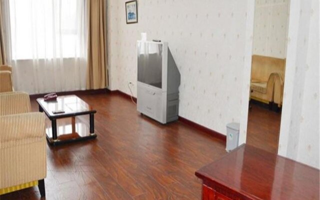Huifeng Hotel