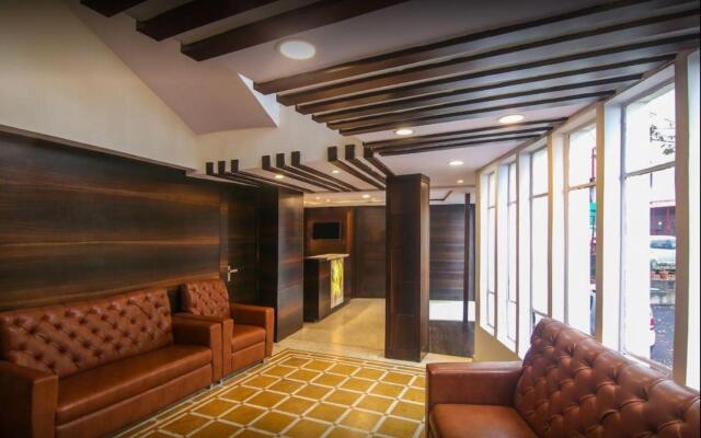 Hotel Shiwalik Regency