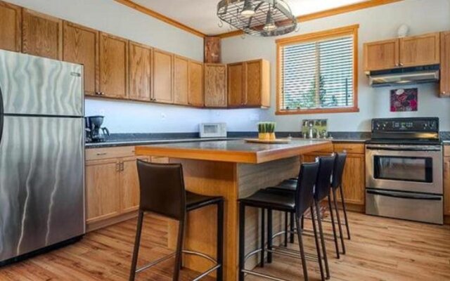 A Okanagan Lakeview Inn