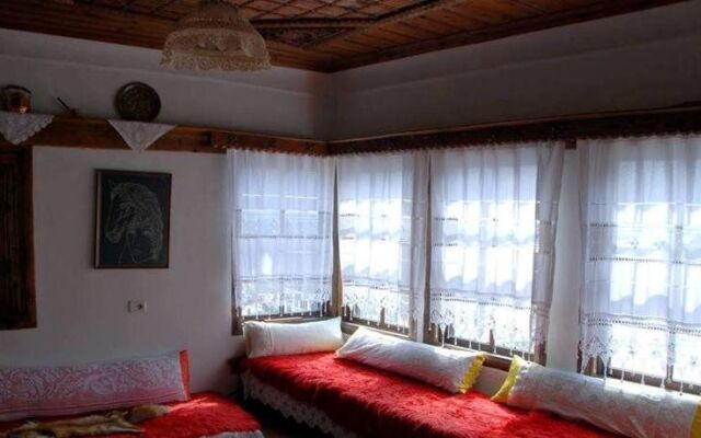 Guesthouse Villa Rosa Berat