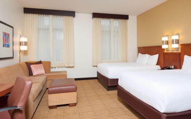 Hyatt Place Des Moines/Downtown
