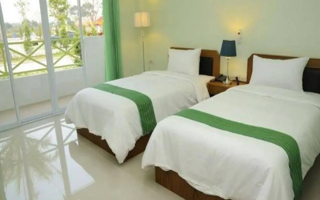 Ingmoon Riverside Resort And Spa