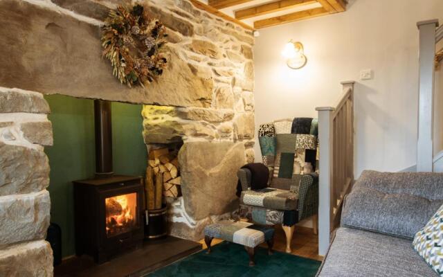 *New for 2022* Cosy, coastal cottage in Snowdonia