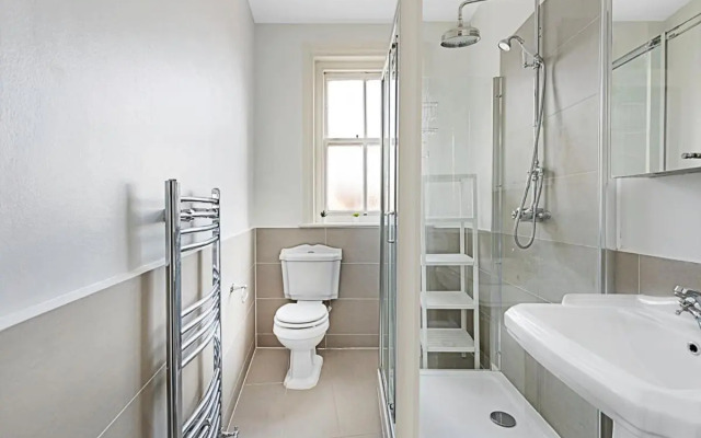 Serene 2BR - 3 Mins to Fulham Broadway