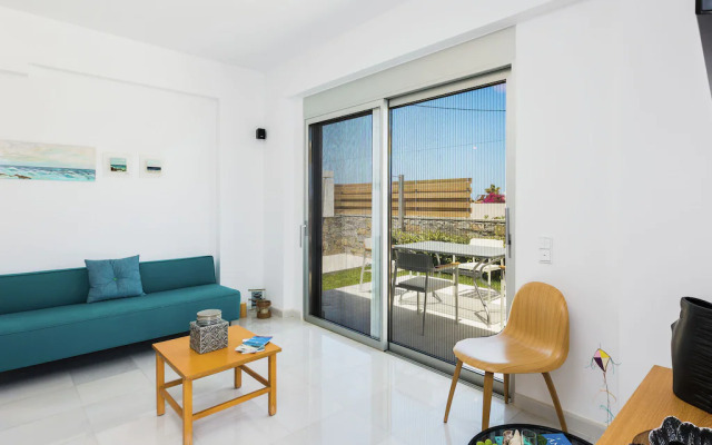 Majestic Villa in Pigianos Kampos with Private Pool