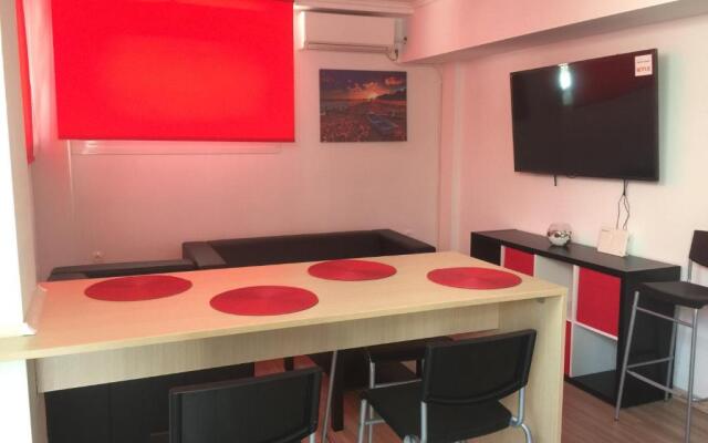 Loutraki Hostel