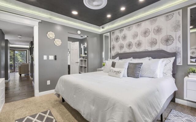 Retreat at the Pointe In the Heart of the Ozarks w/ Famed Branson Attractions