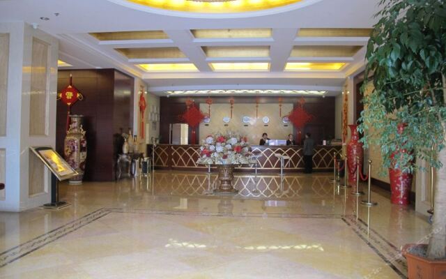 Kunming Baohai Mingzhu Hotel