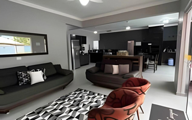 Casa em Condomínio Frente a Praia Caraguatatuba