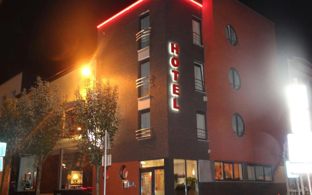 hotelImage