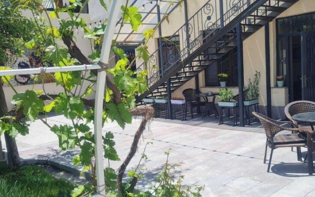 Syune Mini Hotel