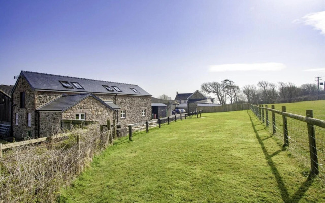 The Chaffhouse - 4 Bedroom - Llangenith