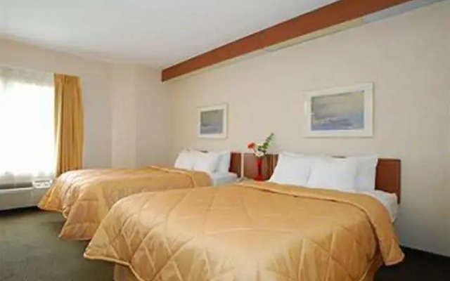Sleep Inn & Suites Tulsa Central I-44