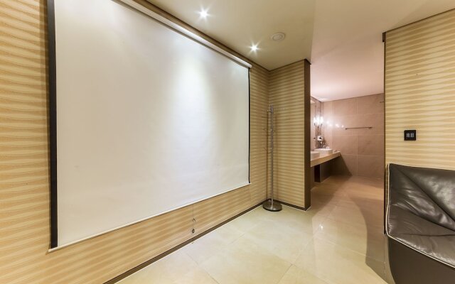 Uijeongbu Latree Hotel