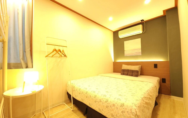 OYO Rooftop Hostel