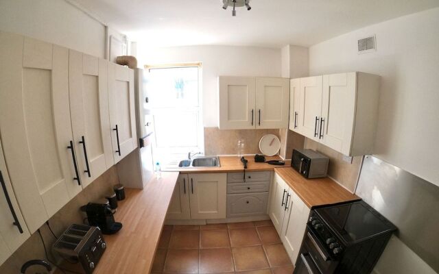 Blackpool Abode - Seaside Cove