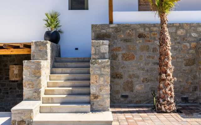 Nasta Intentional Living Mykonos