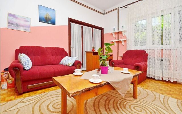 Apartment Green Corner