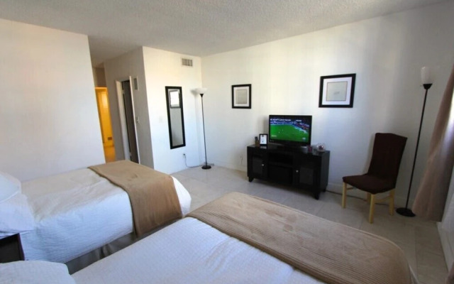 Standard 1 Bedroom Ocean View Or805