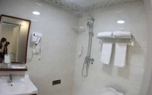 Haina Hotel