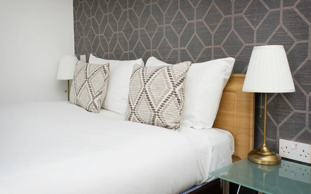 Basingstoke Country Hotel