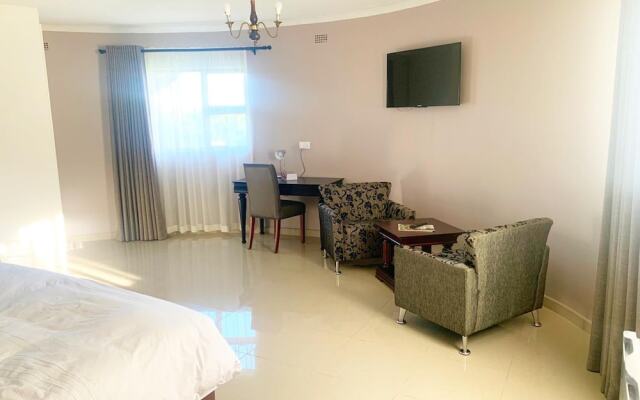 Riverstone Guest Lodge
