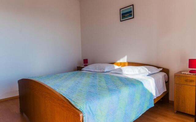 Apartments AnteV - 80m from the sea