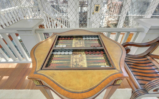 1 Mi to Lake Wallenpaupack: Spacious Poconos Villa