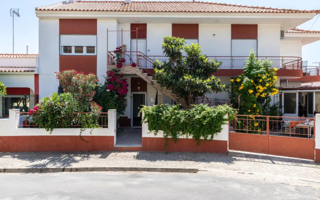 Porta Nova Guesthouse by R-Tex