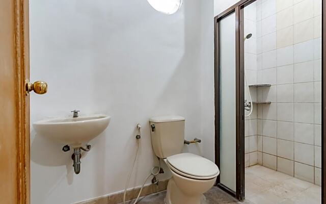 KoolKost near Simpang Dago 2 (Minimum Stay 6 Nights)