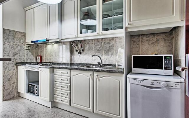 Antonio Pedro Brand New Apartment