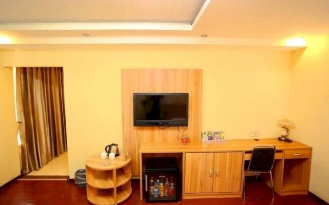 Yingkou Bayuquan Jin'gangwan Business Hotel