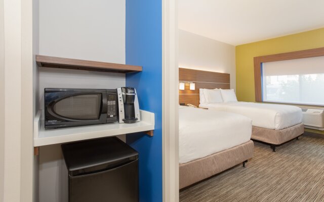 Holiday Inn Express & Suites Phoenix Tempe - University