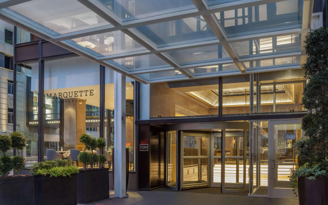 The Marquette Hotel, Curio Collection by Hilton