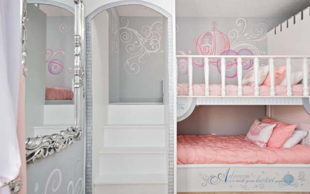 Sr_924r Splendid Solterra 12 Bedroom Home